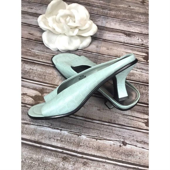 Marquise Leather embossed mules 0767 - Picture 3 of 6